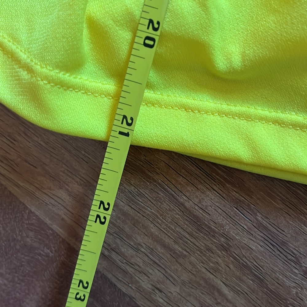 Canary yellow Fabletics front twist long sleeve top - Picture 13 of 13